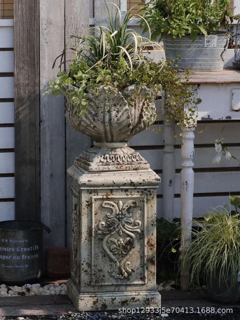 European retro old rust Roman column column flower pot courtyard villa balcony garden decoration landscaping crafts