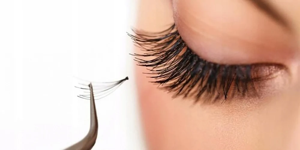 Clavier Fächerförmige Wimpern Außergewöhnliche natürliche Tuft Lash 10D Individuelle Cluster-Wimpernverlängerung Professionelles Make-up Zilien – Detail 9