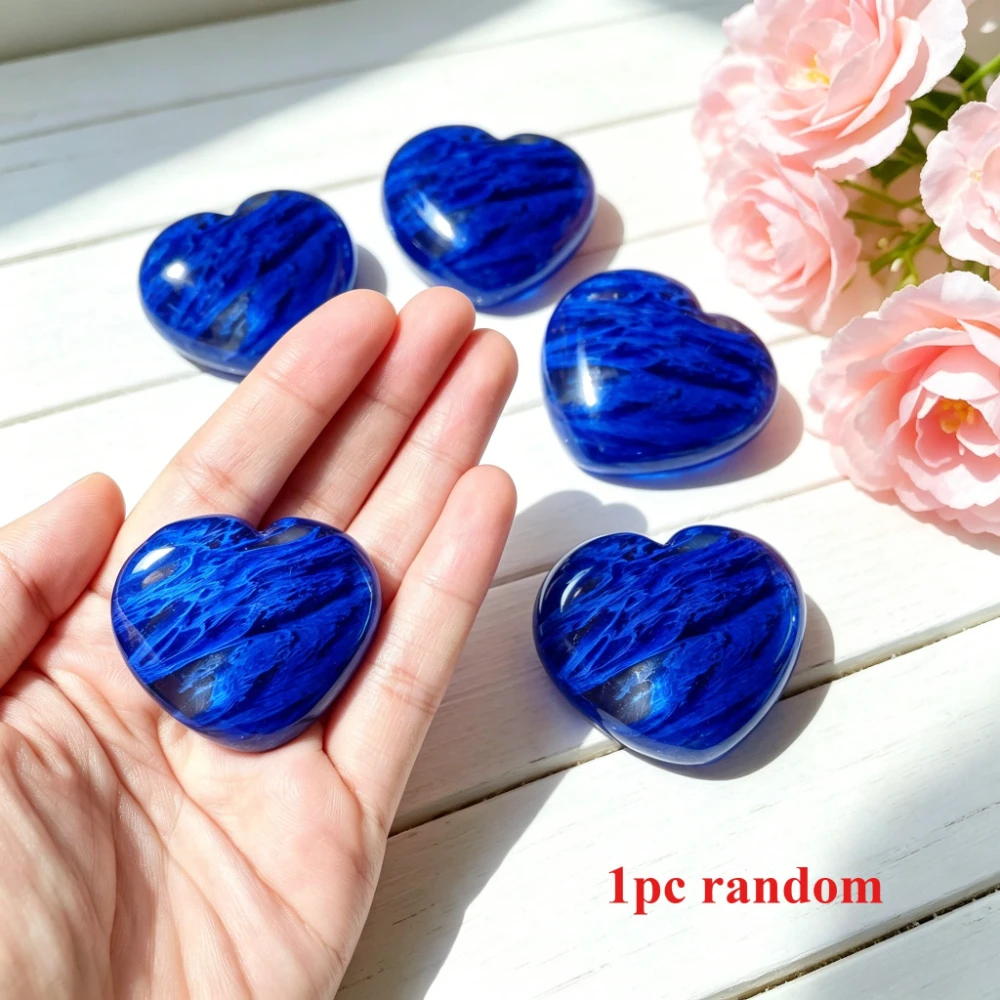 1pc Random Natural Blue Melted Heart Stone Palmstone for Friends Holiday Gifts, Crystal for Love, Birthday Gift, Home Decor