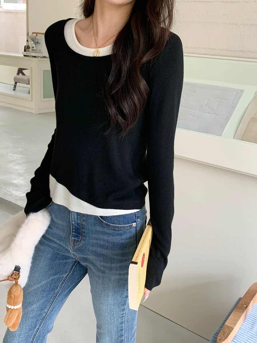 

Early autumn new fashionable contrasting color fake two-piece round neck slimming knit sweater