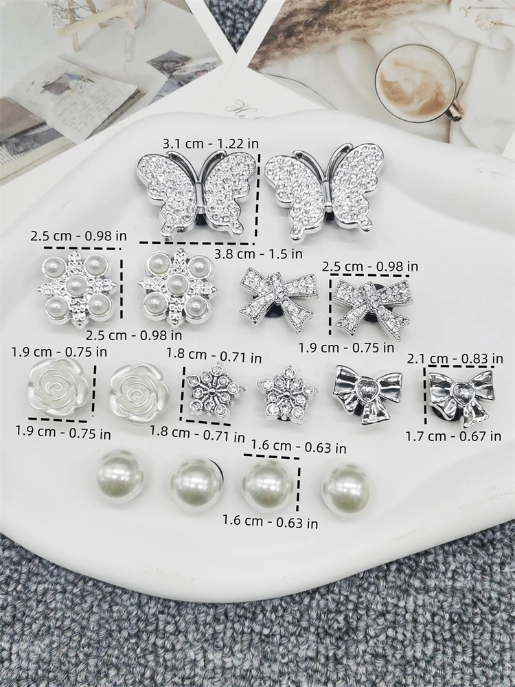 16-teiliges Set Glitzernde Silberne Schmetterling-Schuhcharms aus ABS, Schleifen- und Blumen-Schuhclips, DIY-Dekorationen für Clogs – Detail 2