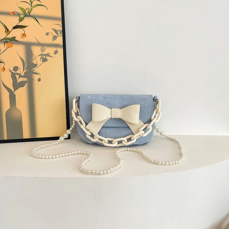 

Luxury Women's Tote Bag With Quality Leather And Casual Simple Vintage Design​