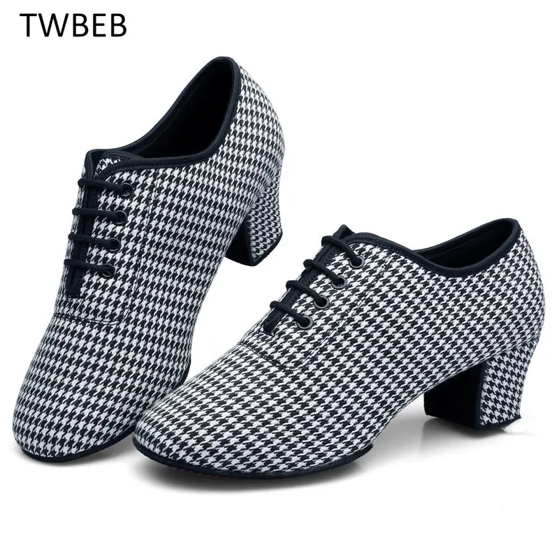 Women Latin Dance Shoes International Modern Dance Shoes Ladies  Weave  Breathable Comfortable Dancing Shoes