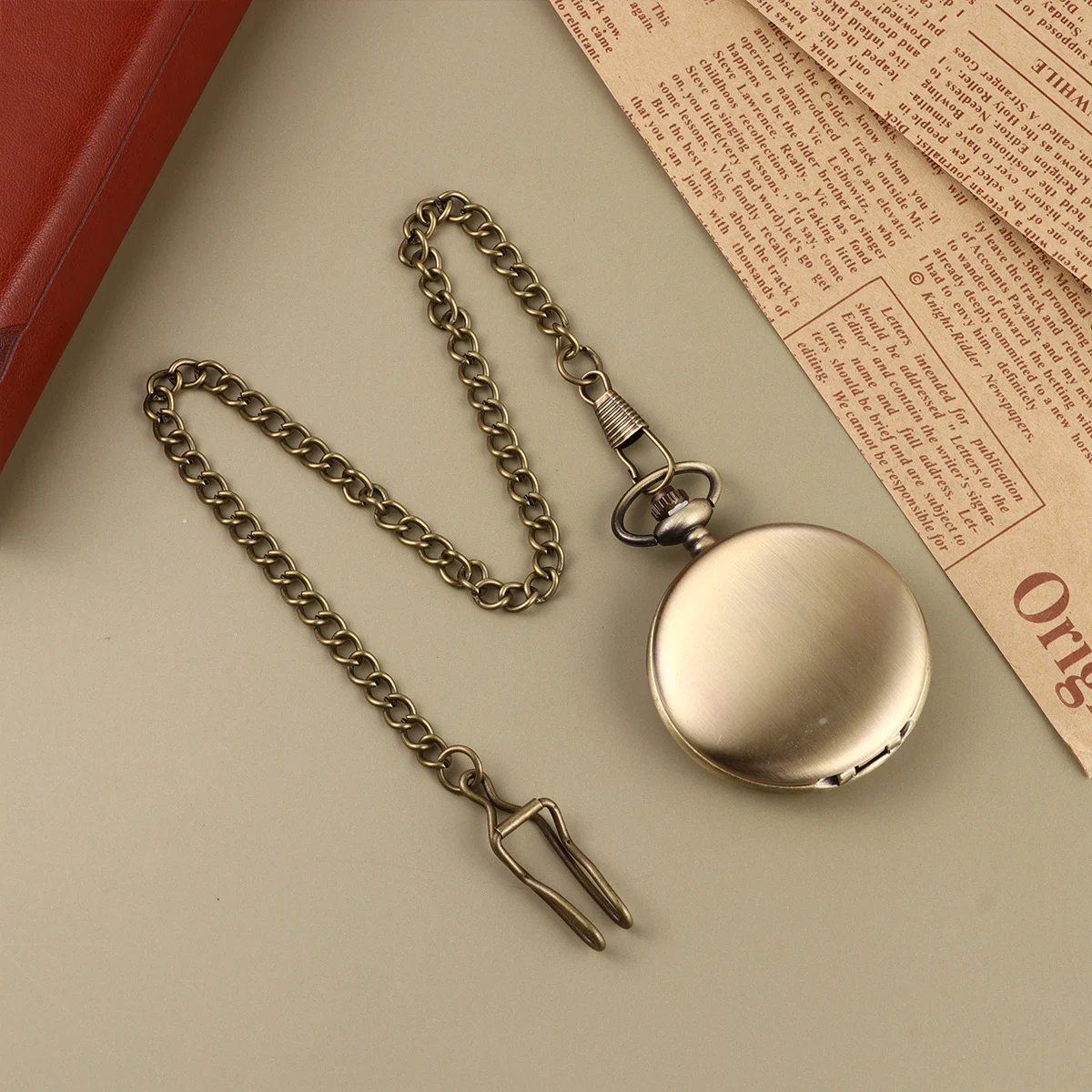 

1Pcs Retro Classic Pocket Watch Vintage Alloy Two-Faced Bronze Color Quartz Long Chain Fashion Decoration Gift