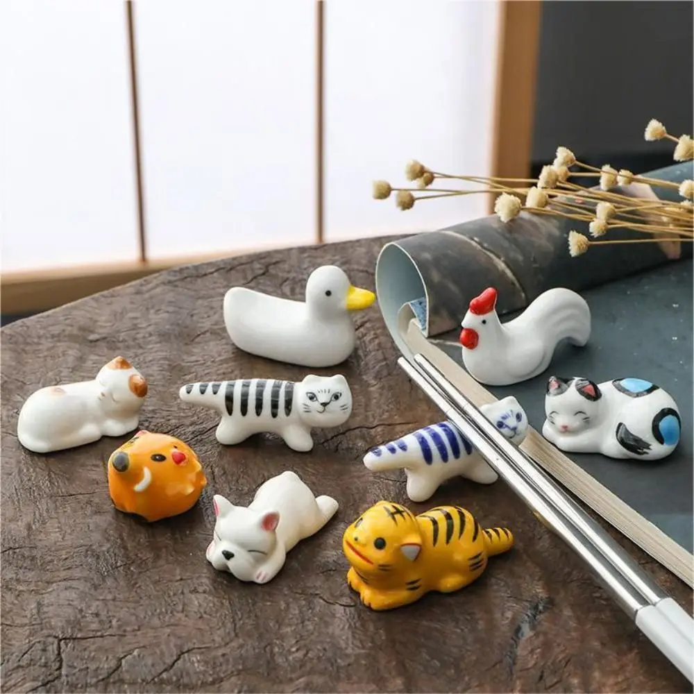 Japanese Style Chopsticks Rack Animal Cat Dog Zodiac Chopstick Holder Ceramic Crafts Creative Home Decoration