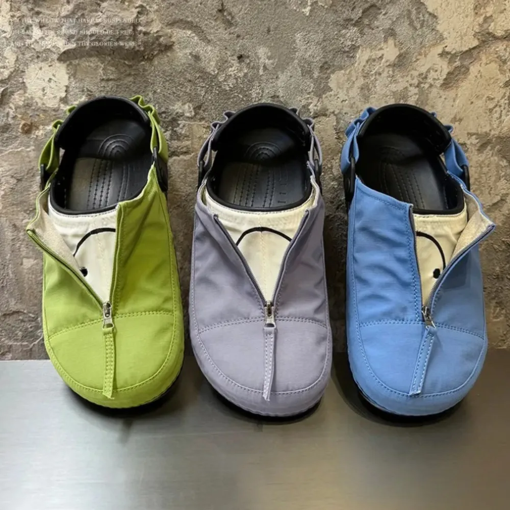 2026 New Lightweight Slip-On Beach Shoes Thick Bottom Outdoor Couples Slippers Easy to Wear Home Comfortable Sandals
