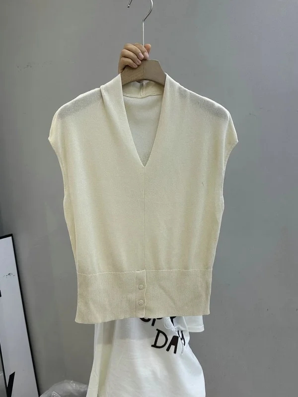 

Элегантная шелковая трикотажная блузка с V-образным вырезом на пуговицах, новая летняя коллекция, женская модная рубашка прямого кроя без рукавов, однотонная, для офиса/повседневной носки