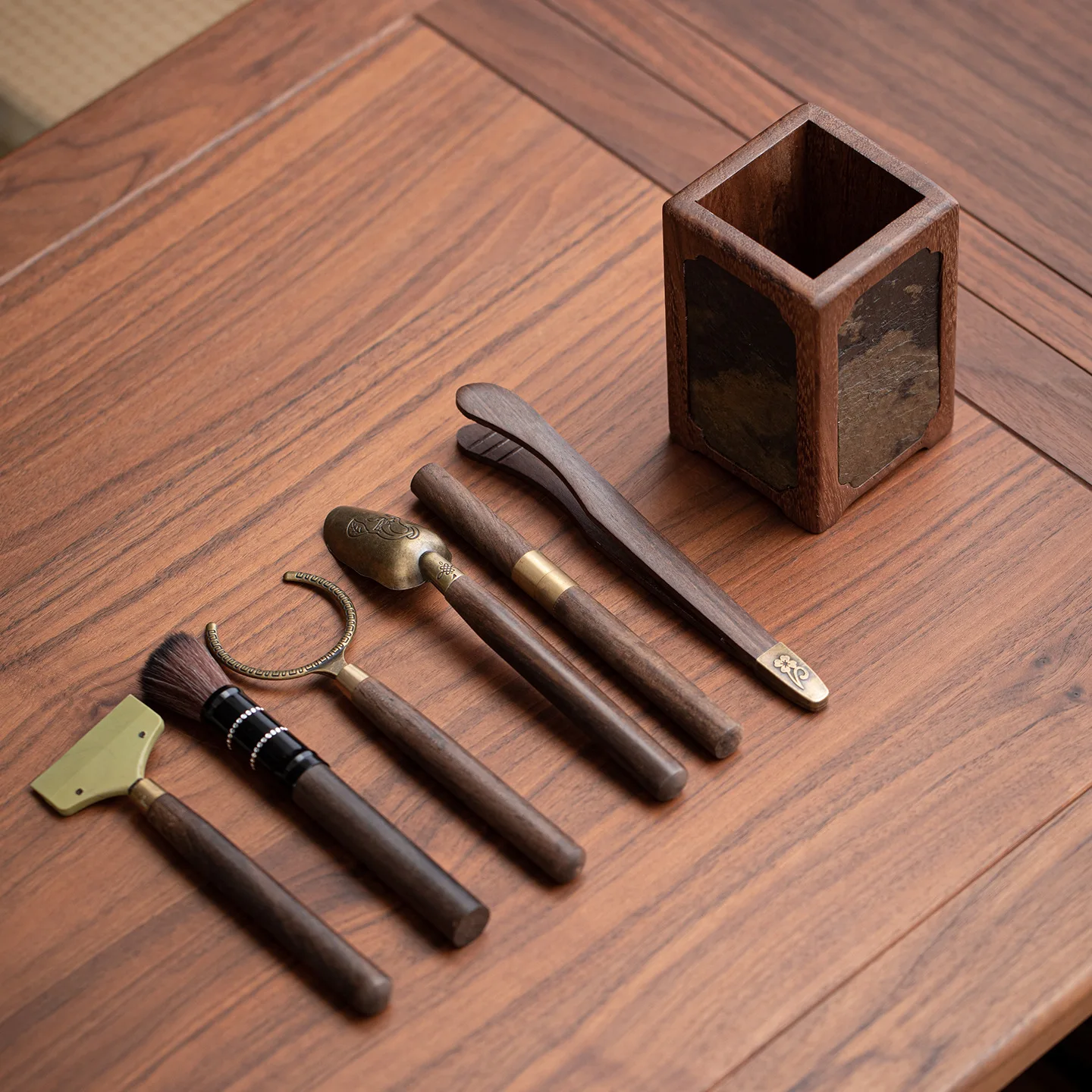 High-end Accessible Luxury Tea Ceremony Six Gentlemen Suit Walnut Rock Tea Making Tools Supplies Tea Table Accessories