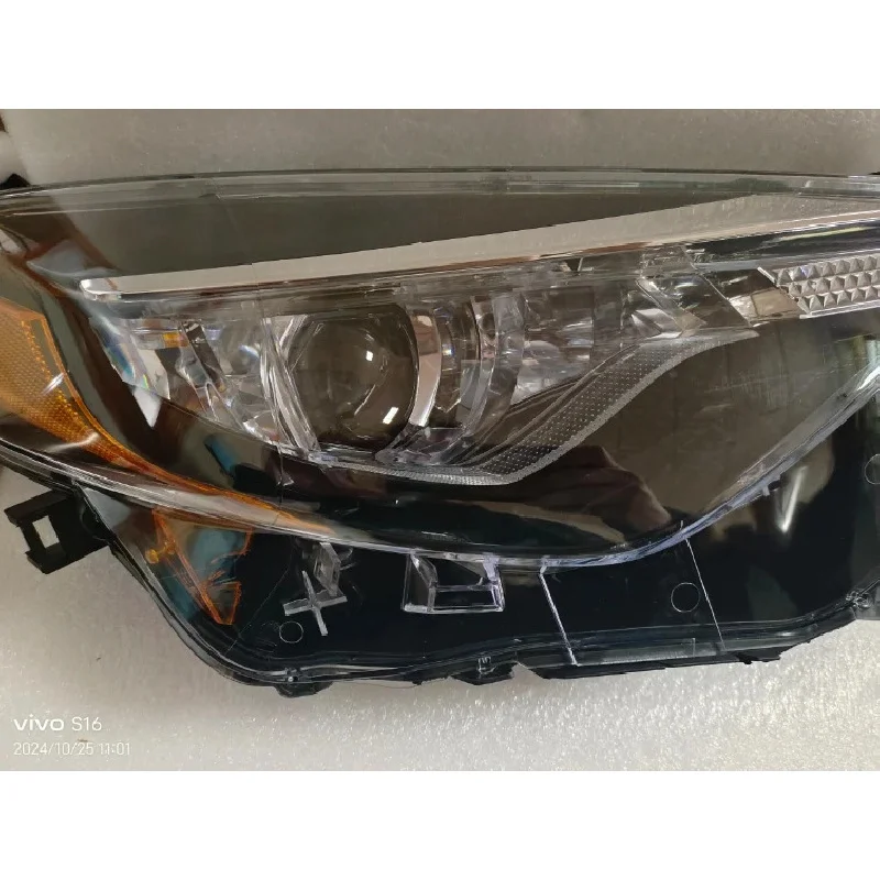 

Factory Hot Selling Headlight for COROLLA 2017 USA Version LE