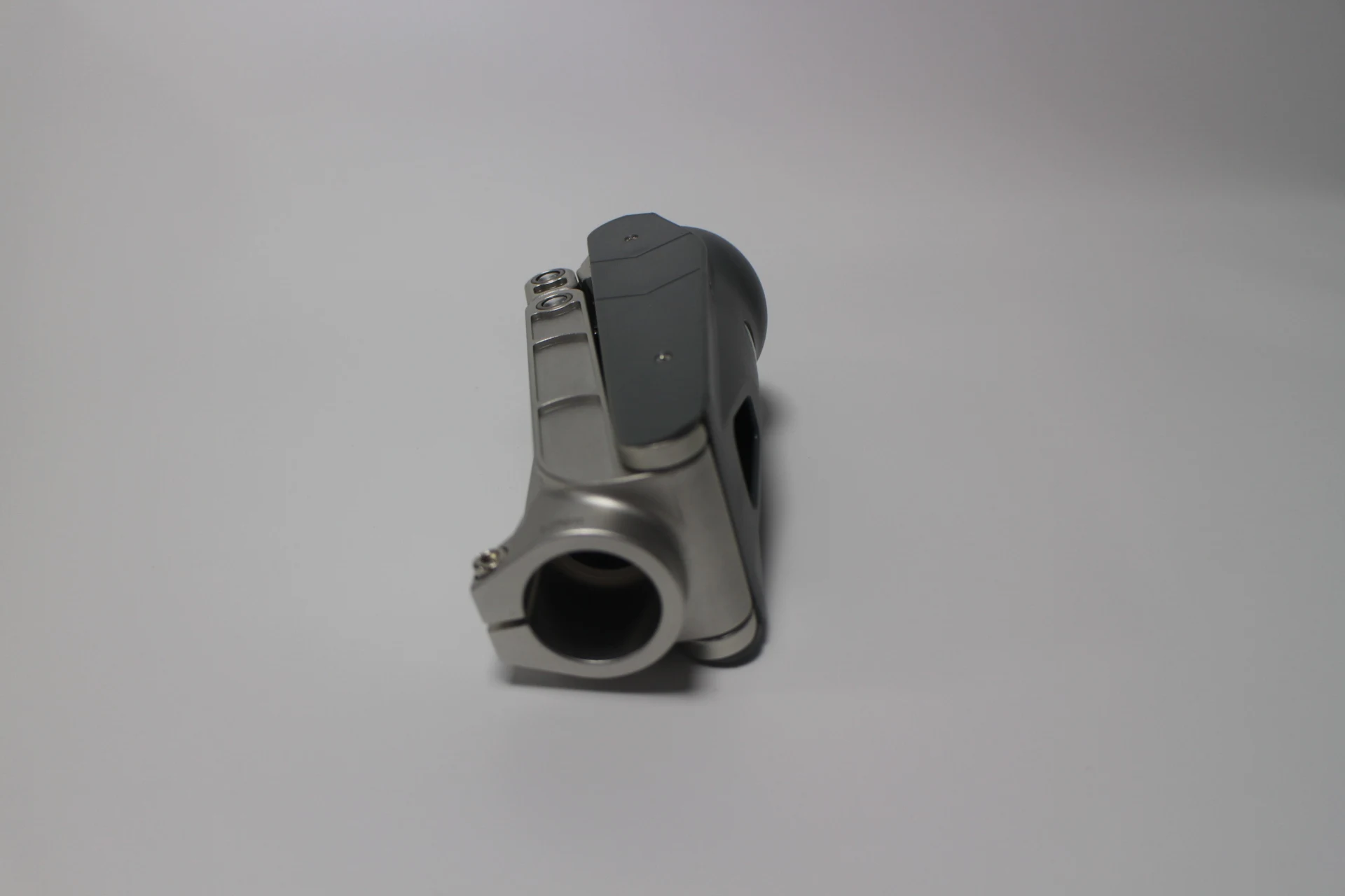 Prosthetic Leg Geometric Knee Joint Fast Handling Efficient Logistics Hydraulic Type for Leg Replacement Reliable