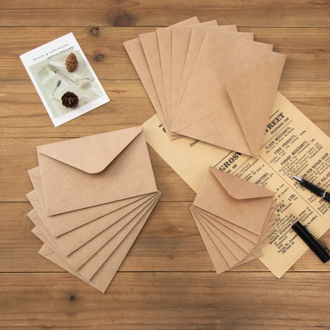 

50pcs Kraft Paper Envelopes Blank Paper Vintage European Style for Card Postcard Gift Korean Stationery Papel
