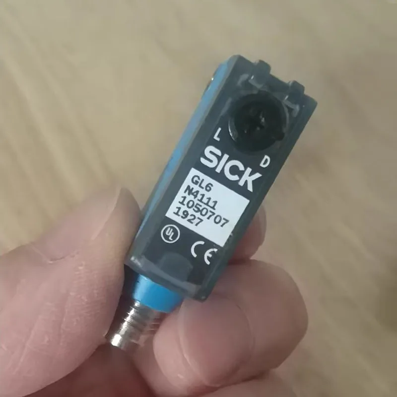 GL6-N4111 مستشعر التبديل الكهروضوئي المريض الأصلي الجديد، كمية كبيرة في المخزون، مرحبا بكم في التشاور