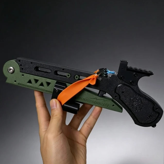 Folding Second-generation ABS Plastic Outdoor Portable Thick Leather High-precision，Powerful Competitive Tool