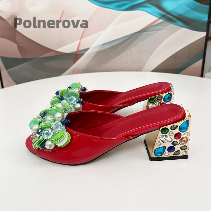 Rode Lakleer Slippers voor Vrouwen Boheemse Edelsteen Dikke Hakken Peep Toe Zomervakantie Schoenen Mode Runway Party Schoenen