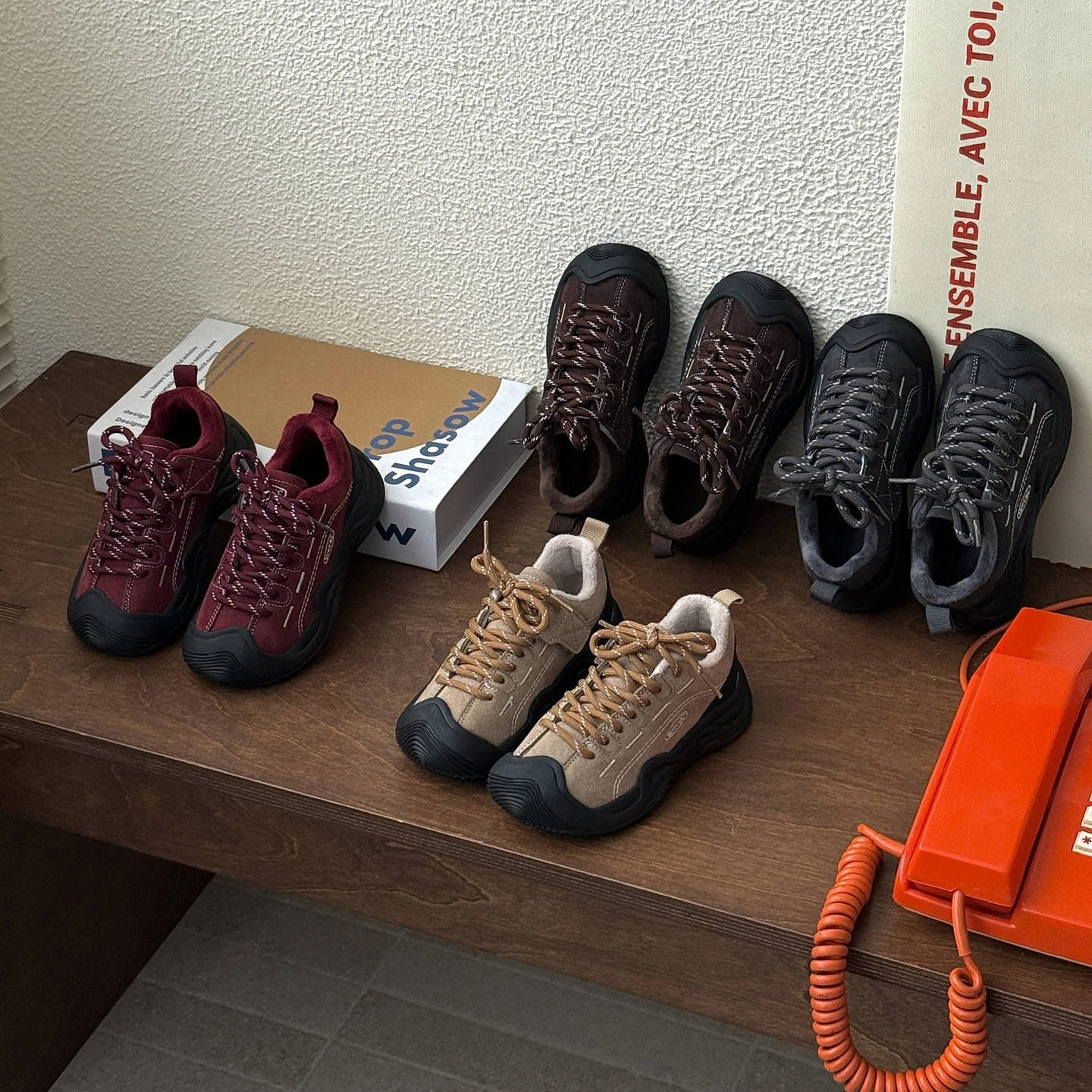 أطفال طفل الطلاب احذية الجري متعددة الاستخدامات الشتاء الأطفال بنين بنات جلد البقر المدبوغ العلوي الصوف مبطن أحذية رياضية دافئة