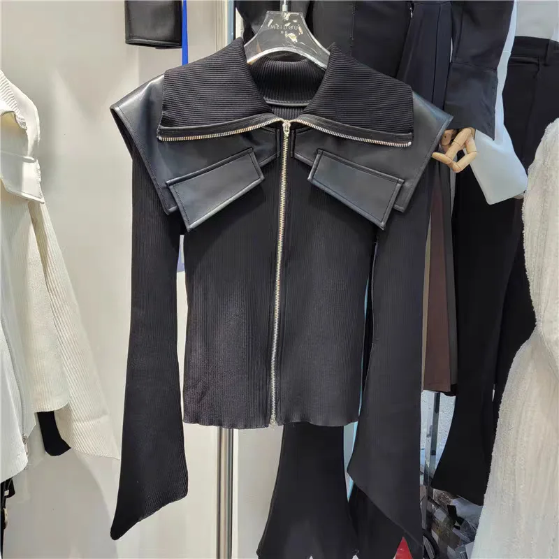

2025 Early Autumn New Women's Fashion High-end Temperament Sweater Knitted Sweater Spliced Leather Large Lapel Short Jacket