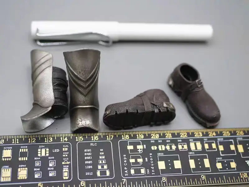 SOOSOOTOYS SST-037 1/6 ΠΎΠ΄Π½ΠΎΡΠΎΠ½Π½ΡΠ΅ Π±ΠΎΡΠΈΠ½ΠΊΠΈ + ΠΏΡΠΎΡΠ΅ΠΊΡΠΎΡΡ Π΄Π»Ρ Π½ΠΎΠ³ Π΄Π»Ρ ΠΌΡΠΆΡΠΈΠ½ 12 Π΄ΡΠΉΠΌΠΎΠ² SOOSOOTOYS SST-037 1/6 ΠΎΠ΄Π½ΠΎΡΠΎΠ½Π½ΡΠ΅ Π±ΠΎΡΠΈΠ½ΠΊΠΈ + ΠΏΡΠΎΡΠ΅ΠΊΡΠΎΡΡ Π΄Π»Ρ Π½ΠΎΠ³ Π΄Π»Ρ ΠΌΡΠΆΡΠΈΠ½ 12 Π΄ΡΠΉΠΌΠΎΠ²