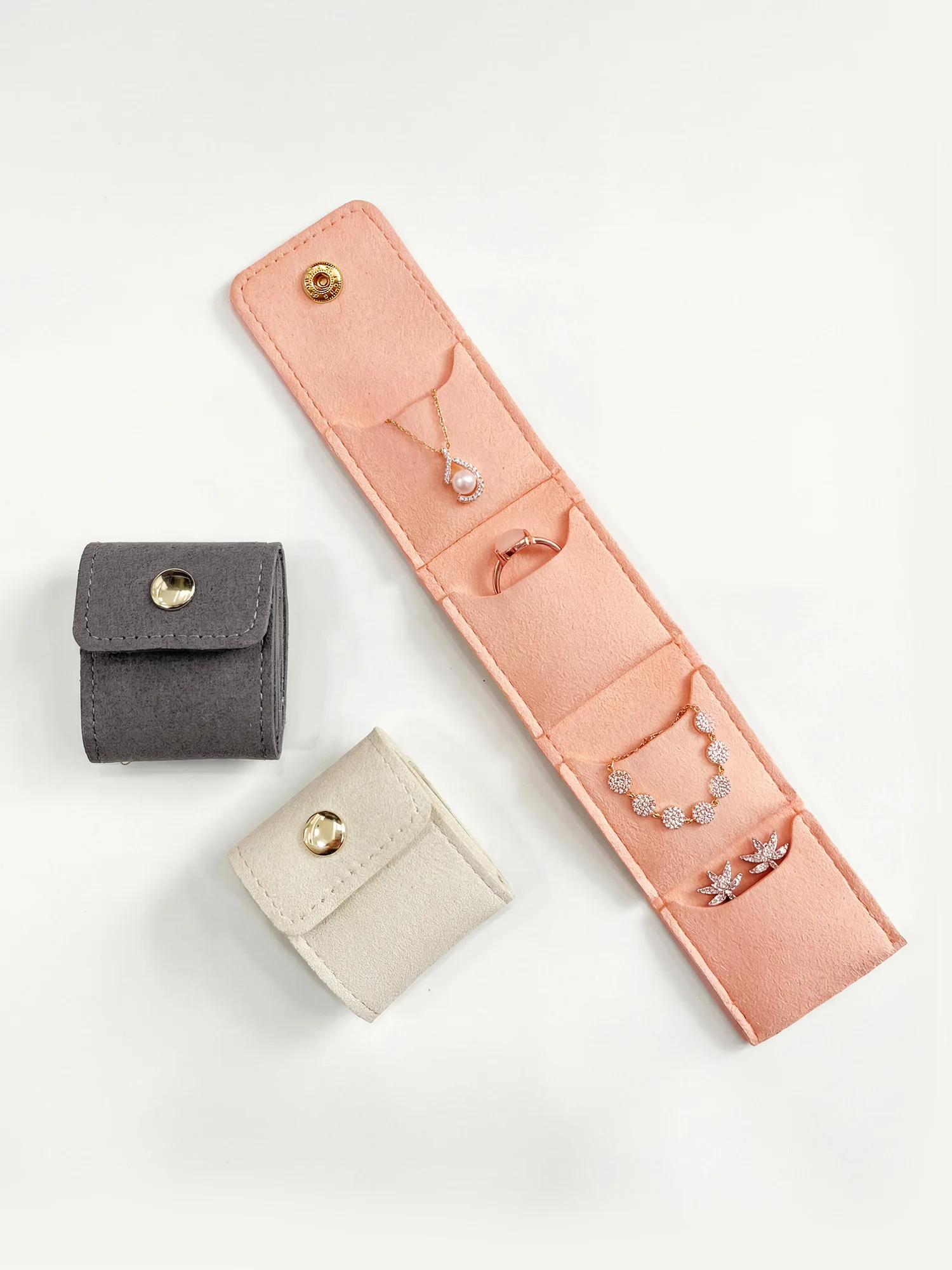 

4-Compartment Jewelry Storage Pouch Portable Mini Jewelry Bag Earring Necklace Ring Storage Pouch Travel Jewelry Storage Pouch