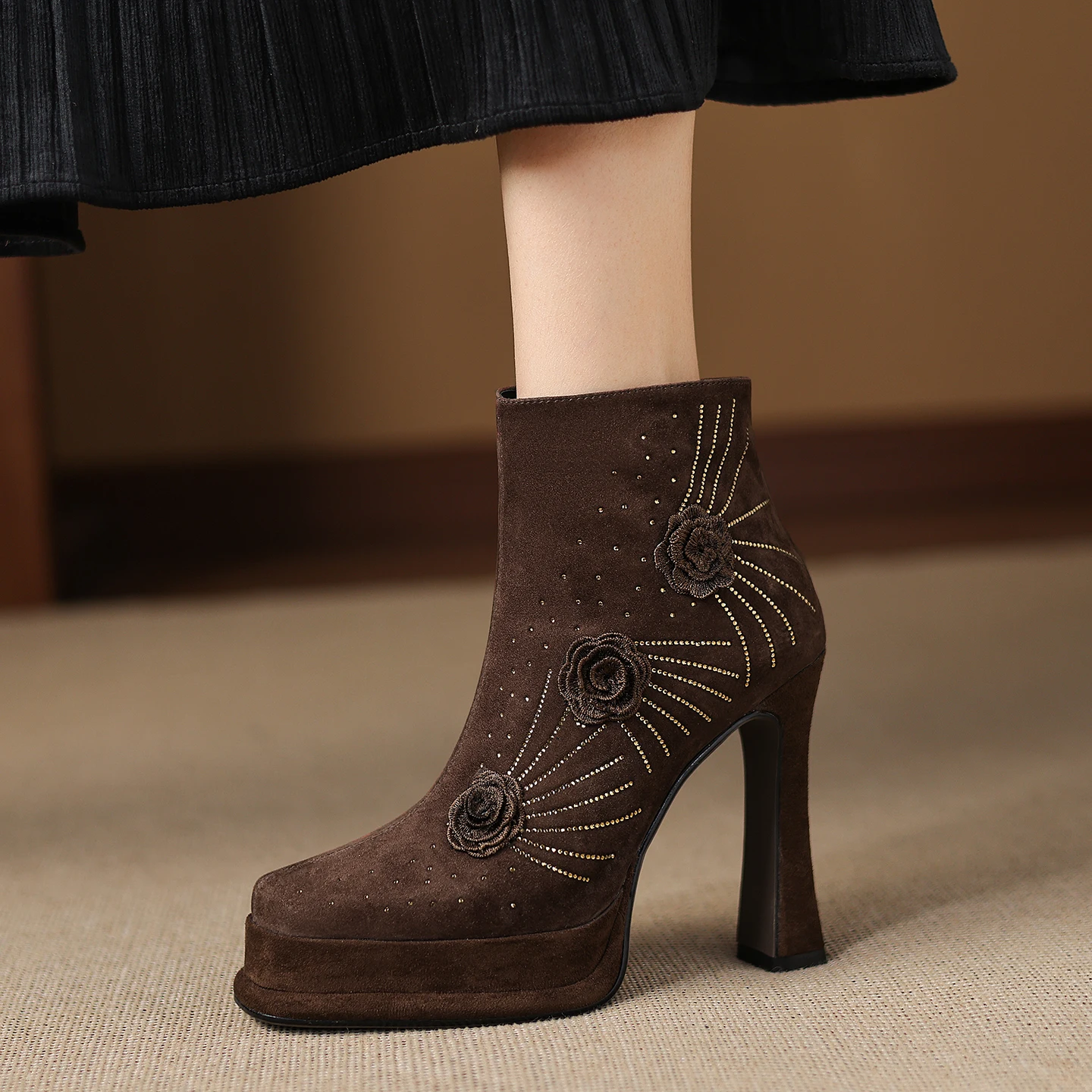 

Handmade Genuine Leather Ankle boots Pointed Toe Rhinestone Glitter Flower Platform High Heels Side Zipper Elegant Pumps