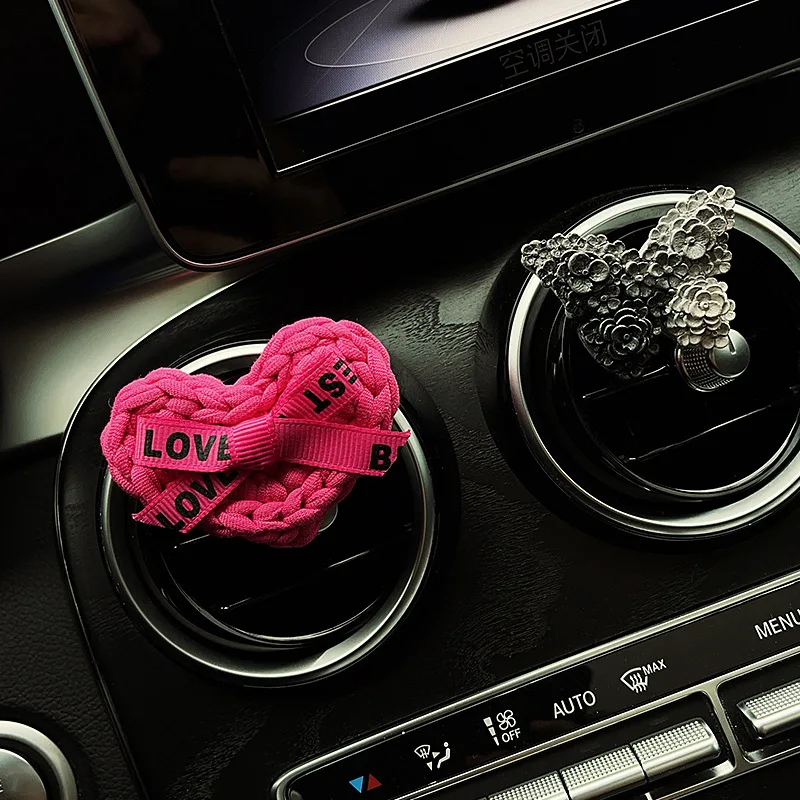 

Original and Creative Car Decorations High-end Sense Dopamine Rose Red Love Outlet Aromatherapy Car Perfume Decoration Ornaments