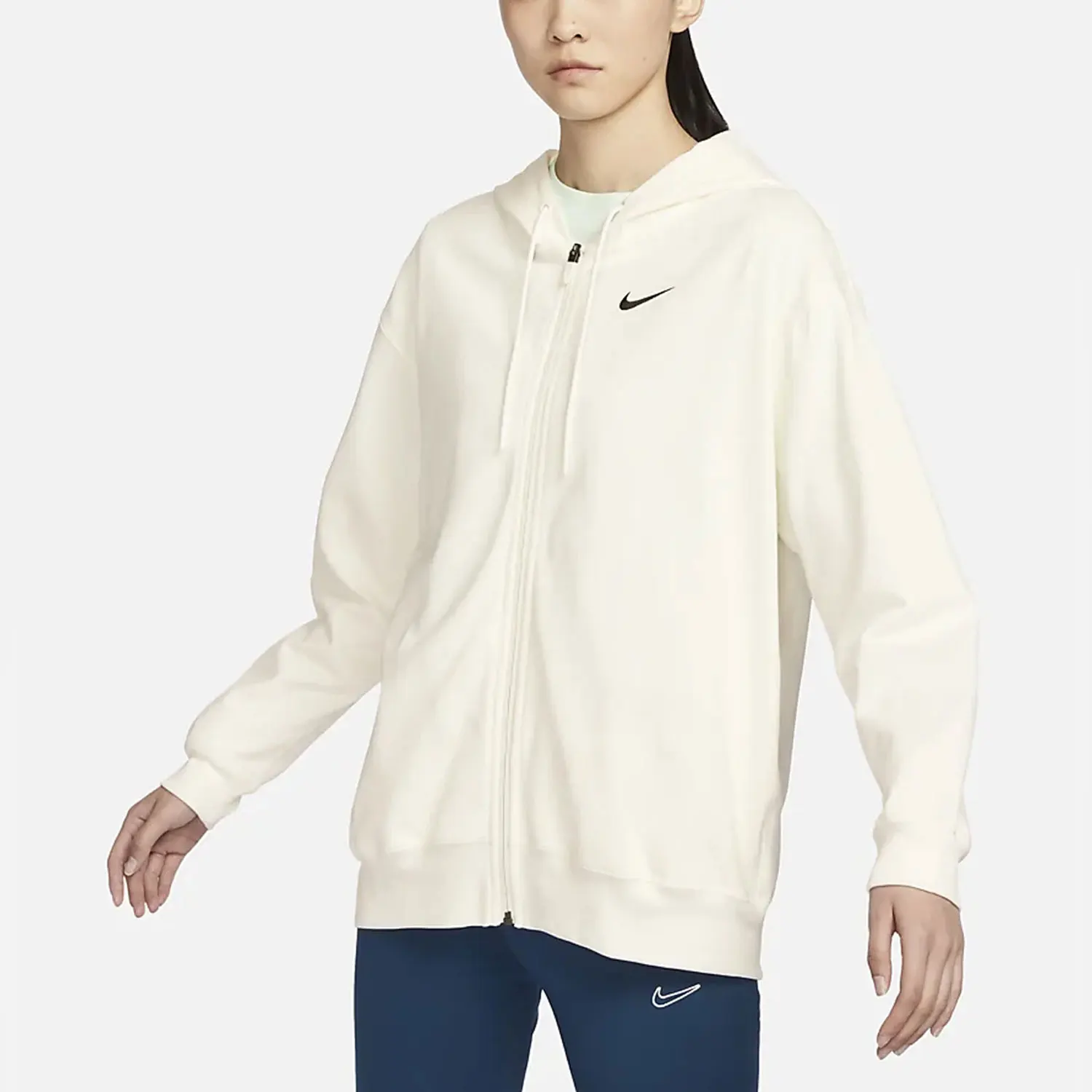 

Официальная женская спортивная куртка Nike с длинной молнией и капюшоном DM6416-133