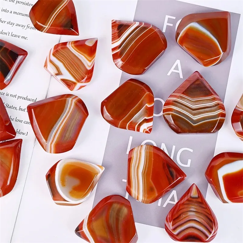 

Wholesale High Quality Natural Factory Crystal Healing Stone Handmade Craft Sardonyx Small Ornament for Sale