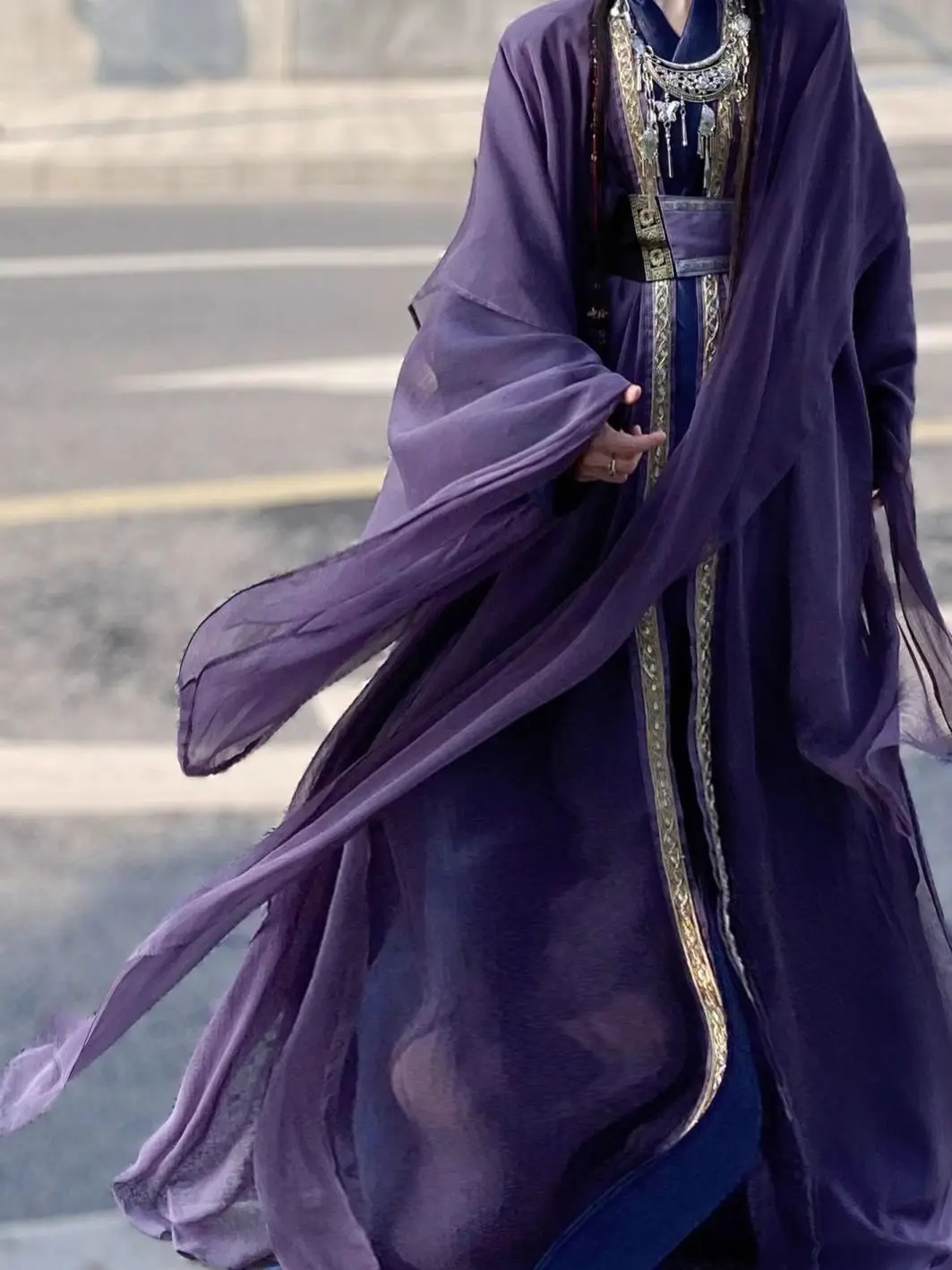 2025 new Chinese Hanfu Miao Ethnic Group's Reincarnation Gu Strange Ethnic Style Performance costume Travel photography clothing view 3