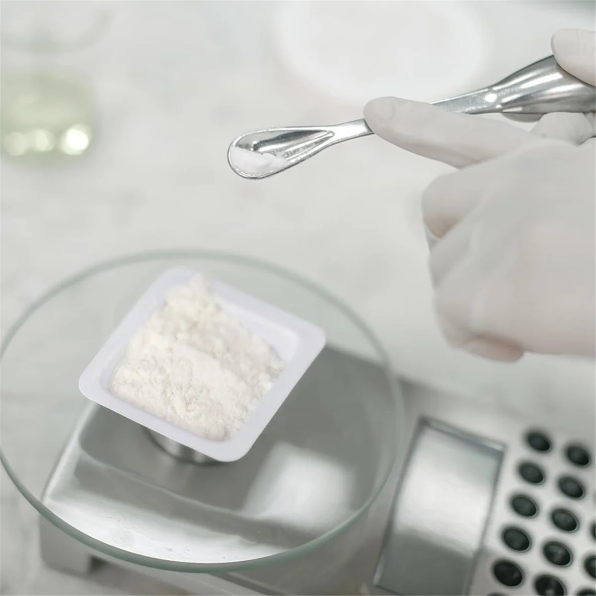 Лидер продаж, 200 шт., весовые лодки, маленькие пластиковые одноразовые лотки на 7 мл для весов, пластиковые квадратные весовые лодки, мини-поднос для разлива лодок