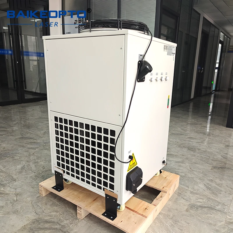Water Chiller Low Noise Fast Cooling Wide Voltage for Industrial Laser Cutter Welder