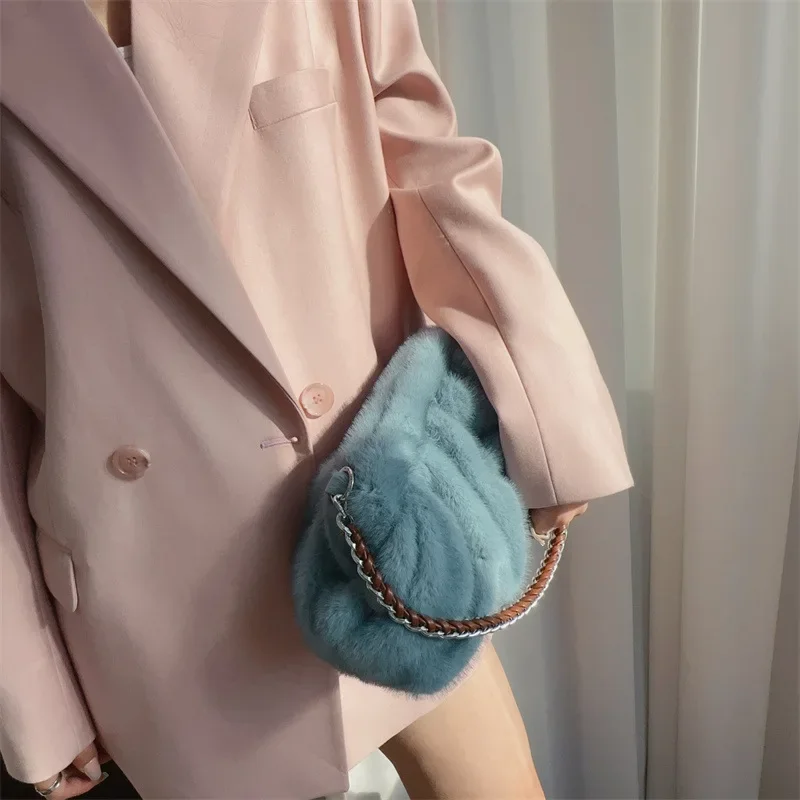 Fashion Faux Mink Fur Ruched Clutch Bag for Women Soft Plush Shoulder Bags Clip Shell Handbags Autumn and Winter Fluffy Bag 2024