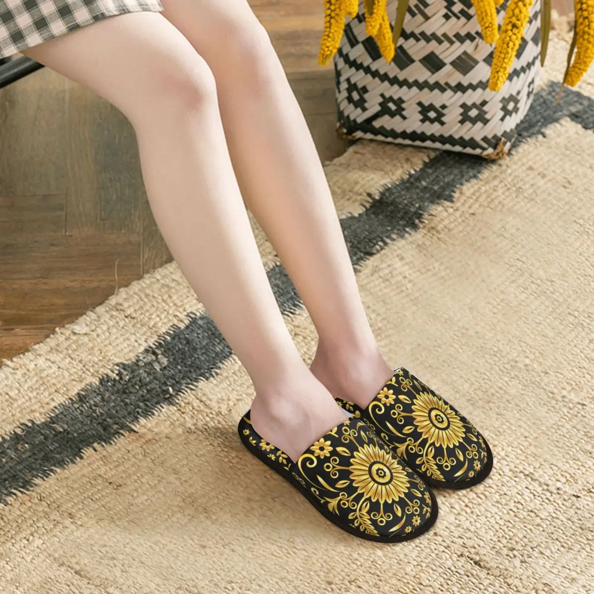 Custom Gouden Bloemen Naadloze Zachte Traagschuim Huis Slippers Vrouwen Europese Barok Gezellig Warm Anti-Slip Zool Slipper