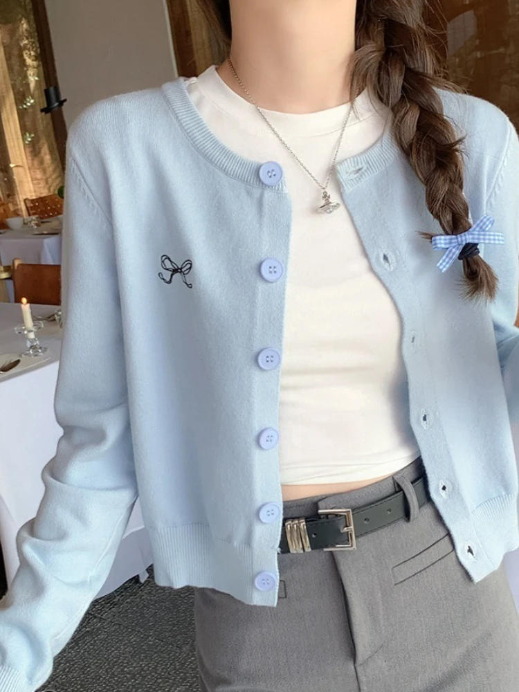 

New in Spring Autumn Bow Embroidered Knit Cardigan Women Solid Full Sleeve Sweater Fashion O-Neck Coats Single-breasted Tops