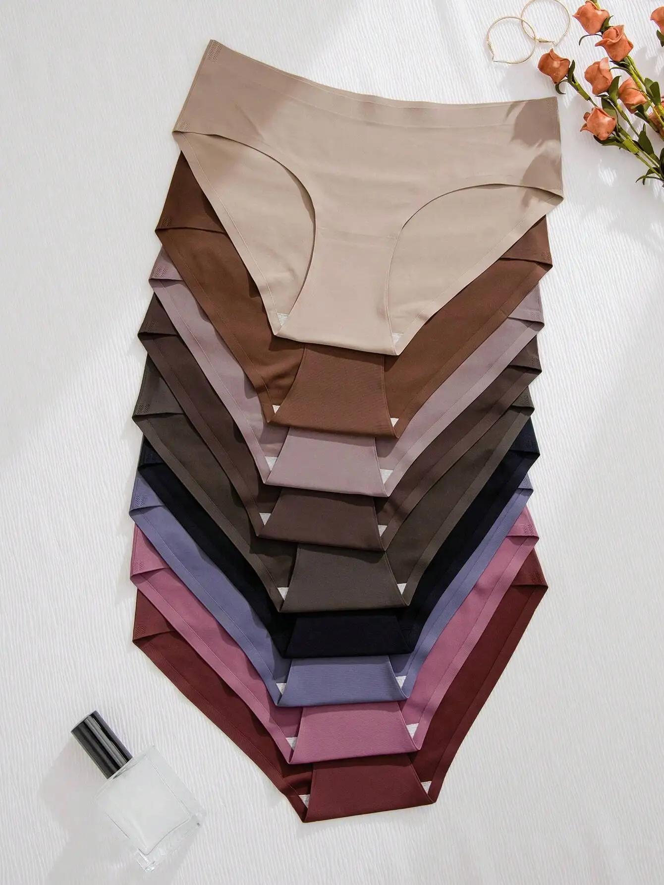 

Набор из 9 женских трусиков-брифов минималистичного дизайна, мягкие повседневные трусы различных цветов