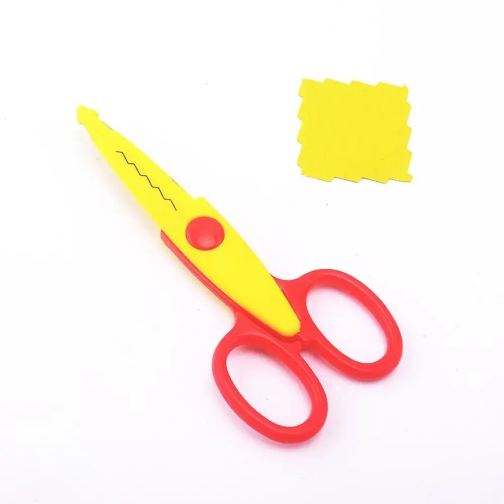 1/6PCS DIY Color Lace Scissors Small Round Head Comfortable Hand Paper Cuttings Scissors Wavy Pattern Stationery