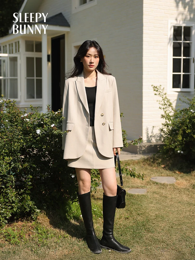 

Notch Lapel Blazer Jacket Women Spring Slim Fit Padded Shoulder Suit Coat Elegant Casual Office Wear Chic and Professional Looks