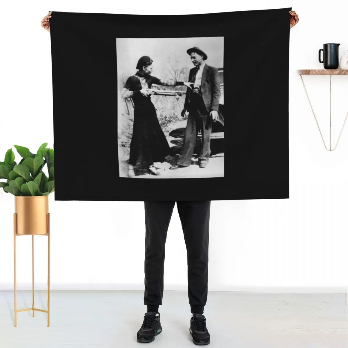 Bonnie & Clyde With Rifle Throw Blanket bed plaid Sofa Sofa Throw Single Blankets For Bed Hairys Blankets