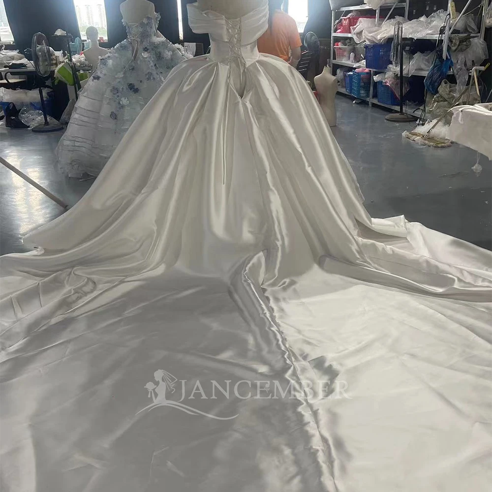 Abiti da sposa da spiaggia a prezzi accessibili da principessa per donna Sposa con spalle scoperte Abiti da sposa personalizzati personalizzati in raso con lacci