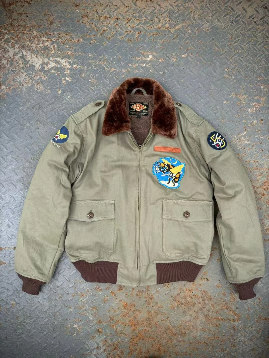 

Thiened Fce Flight Jaet with Fur Collar Warm Workwear Sle Military Theme Autumn Winter New Arrival Men's Cotton Jaet