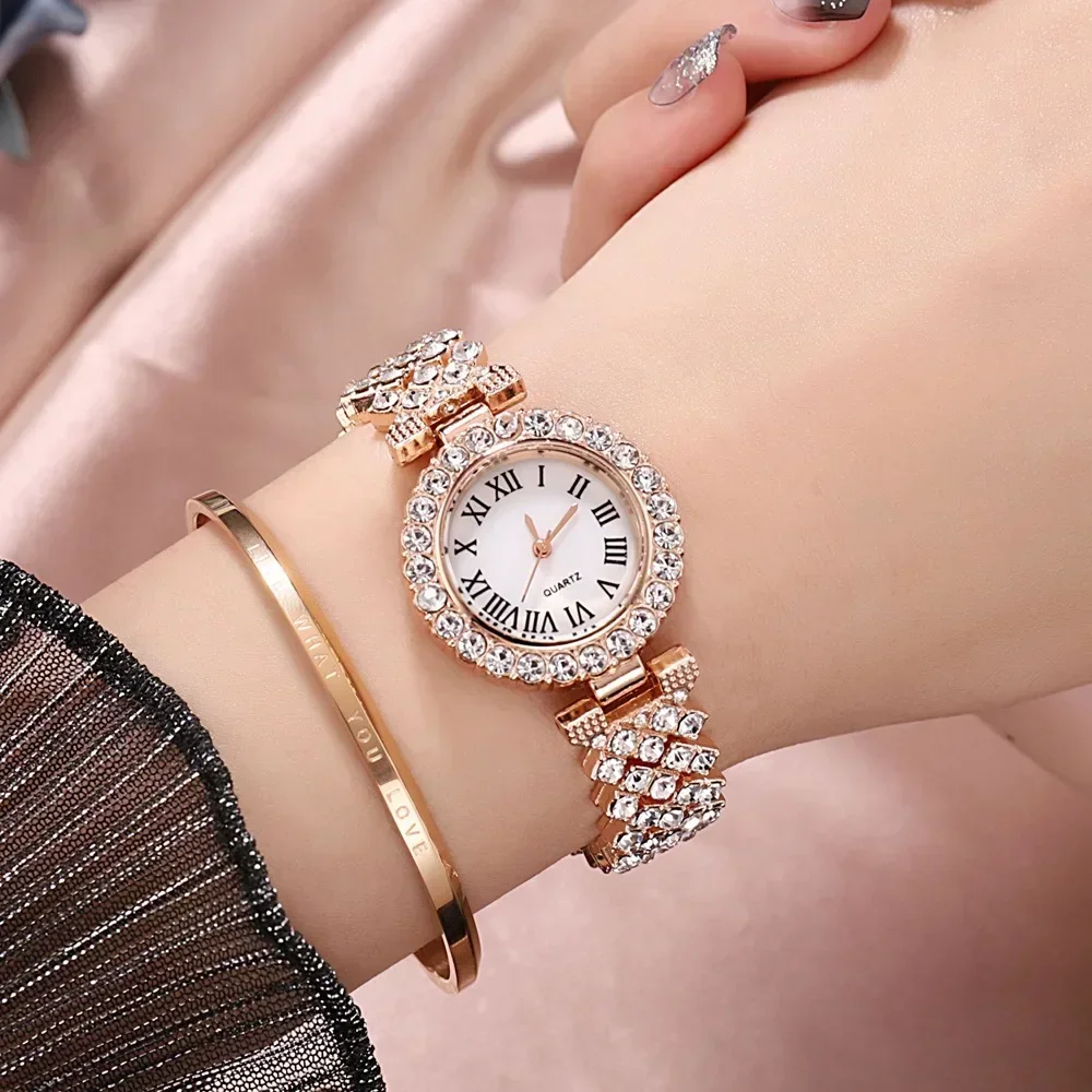 Women Bracelet Watches Steel Belt Love Steel Belt Rhinestone Quartz Wrist Watch Luxury Fashion Watch for Women Relógio Feminino