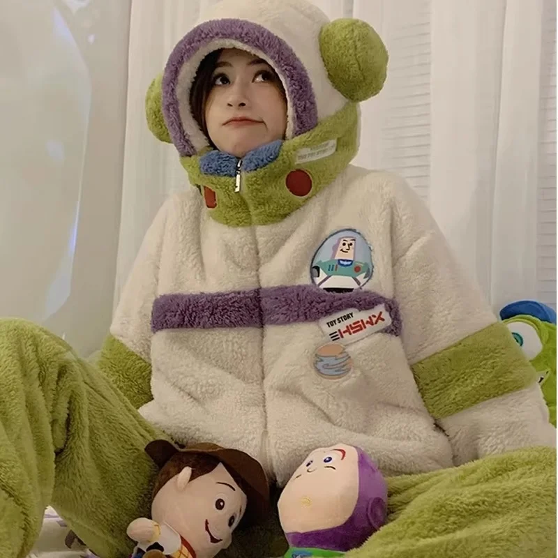 ディズニーアニメ漫画バズ・ライトイヤーパジャマコーラルベルベット厚く暖かい秋冬ホーム服かわいいカップルセットトレンディなギフト