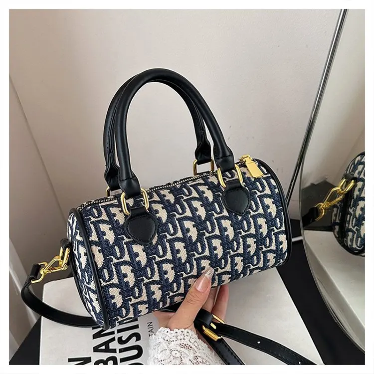 

Сумка через плечо 2025 года, роскошная женская сумка через плечо, текстурированная пригородная сумка, минималистичная сумка «день-ночь», шикарная сумка с верхней ручкой