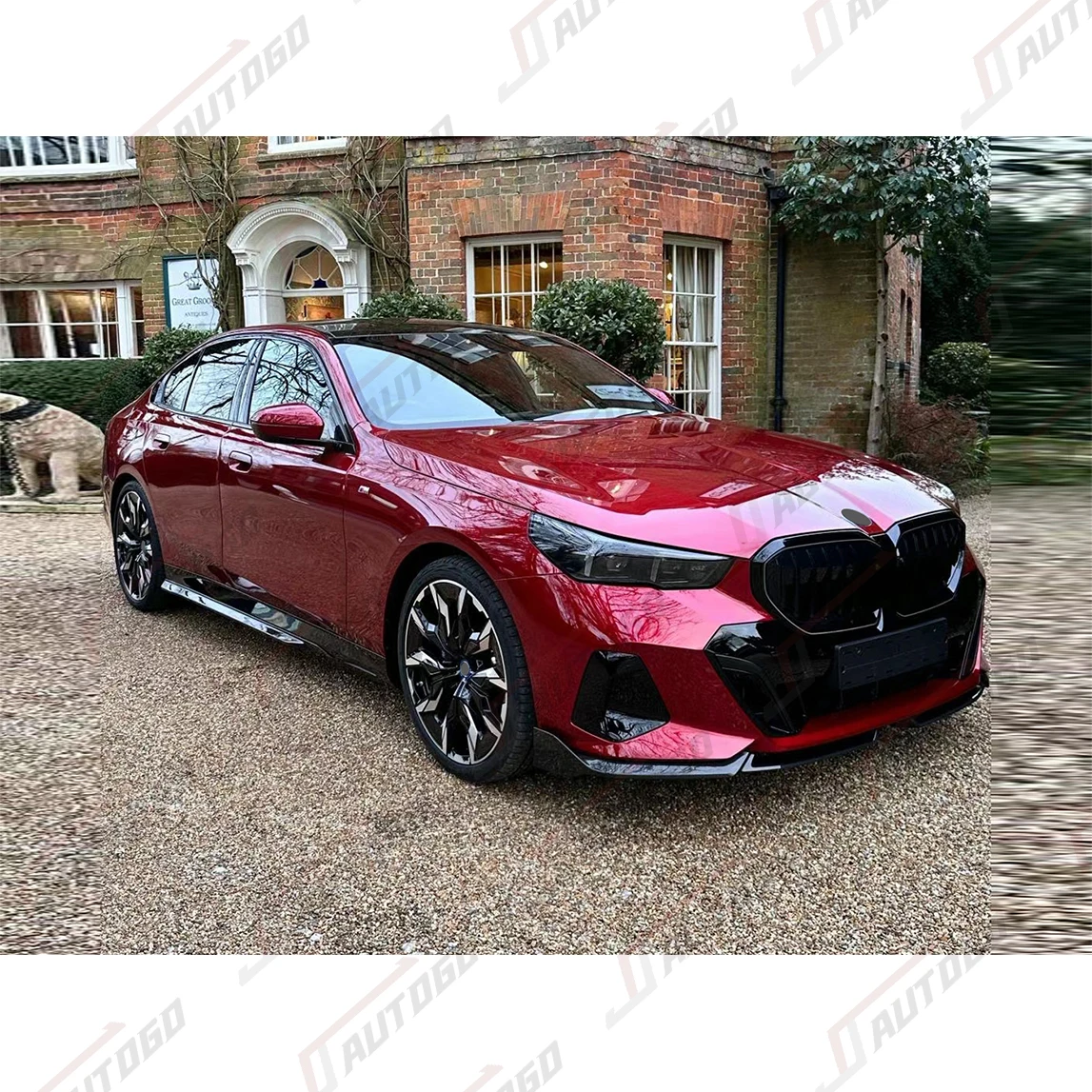 

Высококачественный аэродинамический обвес (передний и задний сплиттеры, диффузор, боковые пороги, спойлер) напрямую от производителя для BMW 5 серии G60 G68 M Tech 2024 2025