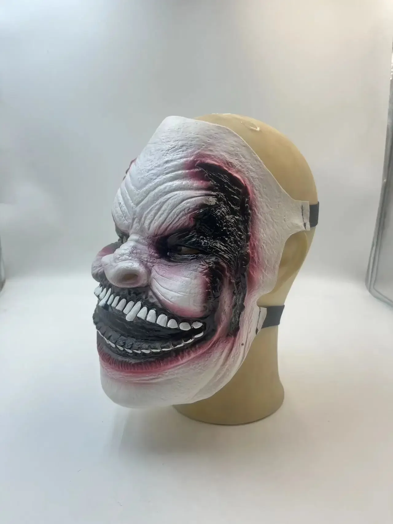 The Fiend Bray Wyatt Latex Mask Devil Masks Halloween Elastic Halloween Carnival Party Cosplay Scary Demon Costume Props