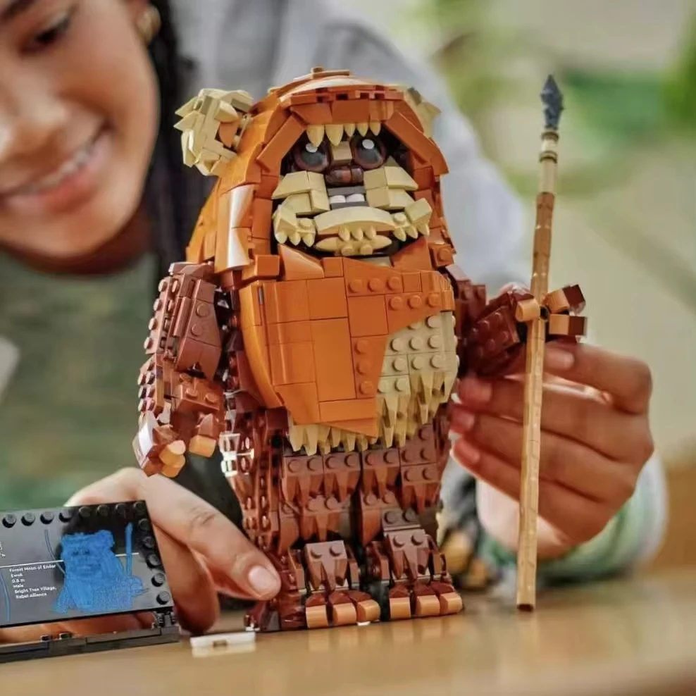 

Новая сборная модель-конструктор «Воин джунглей» из серии «Звездные войны», 1010 деталей, коллекционная модель-игрушка