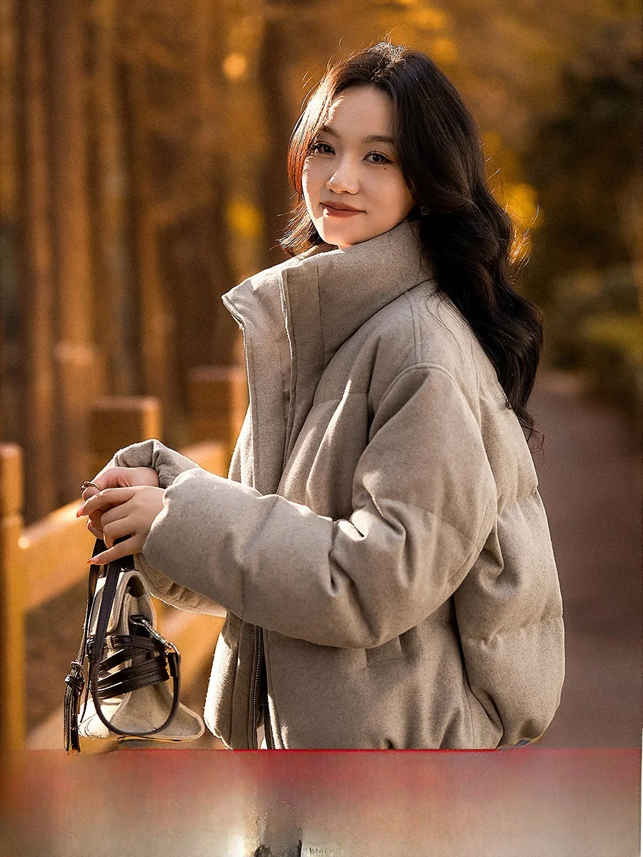 

Ele High-End White Goose down Jaet Silk Wool Interwoven Design Winter Sle Artistic Aesthetic Ladies Faion Coat