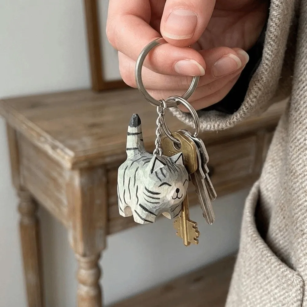 Handmade Wooden Carving Cat Keychain Creative Funny Ragdoll Cat Pendant Cute Fashion Siamese Cat Keyring Car Key Pendant