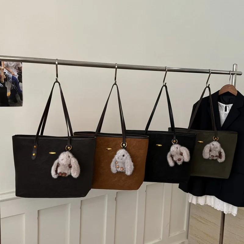 

Elegant Ladies Hand Bags Crafted From Faux Leather Featuring Panama Trendy Lightweight Soft Daily Modern Look