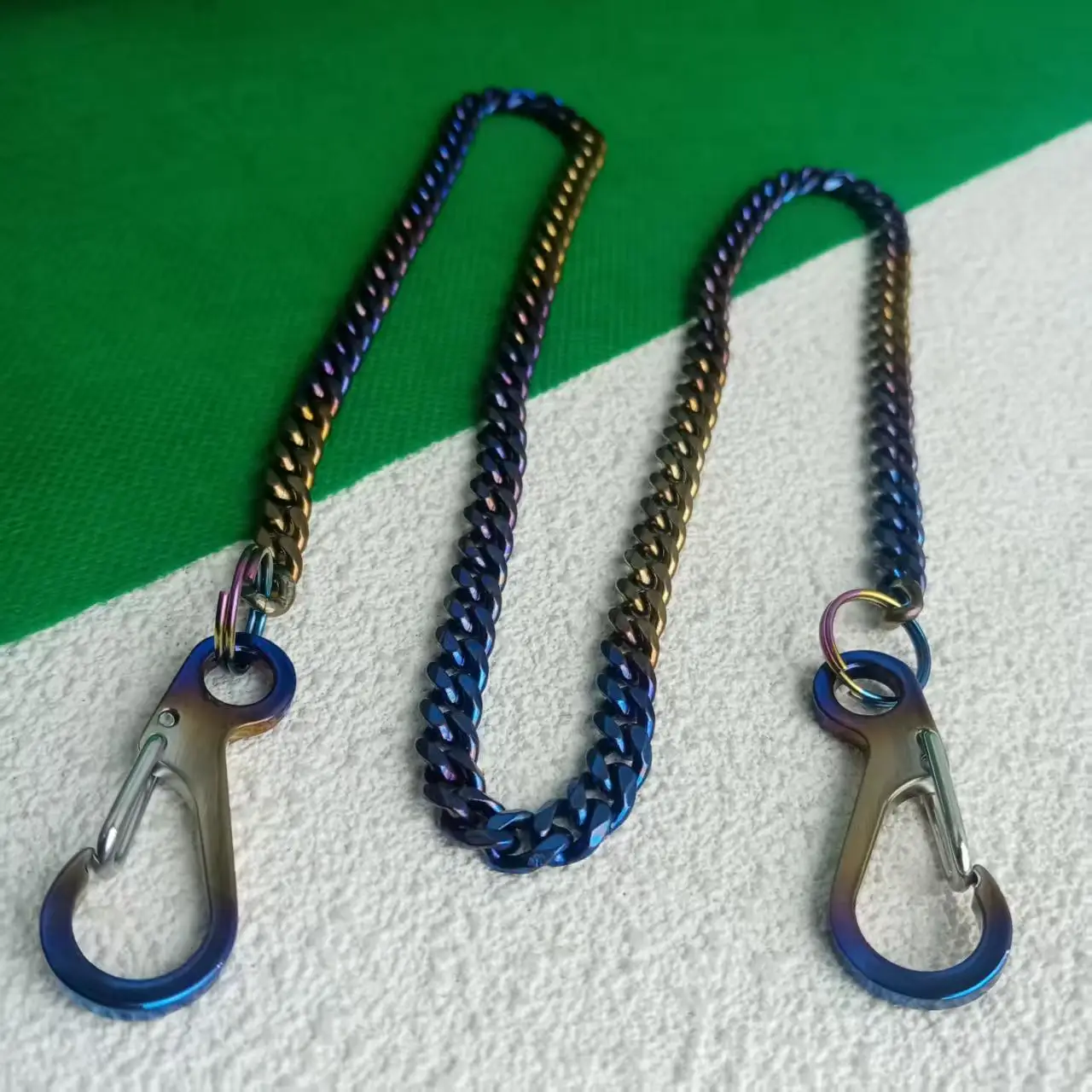 7.0mm pure titanium polished six-sided multicolored chain with two titanium alloy mountaineering hooks at both ends