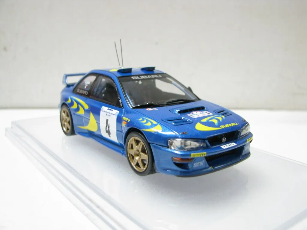 Diecast Hobby 1:43 Scale Impreza 1997 #4 Alloy Car Model view 3
