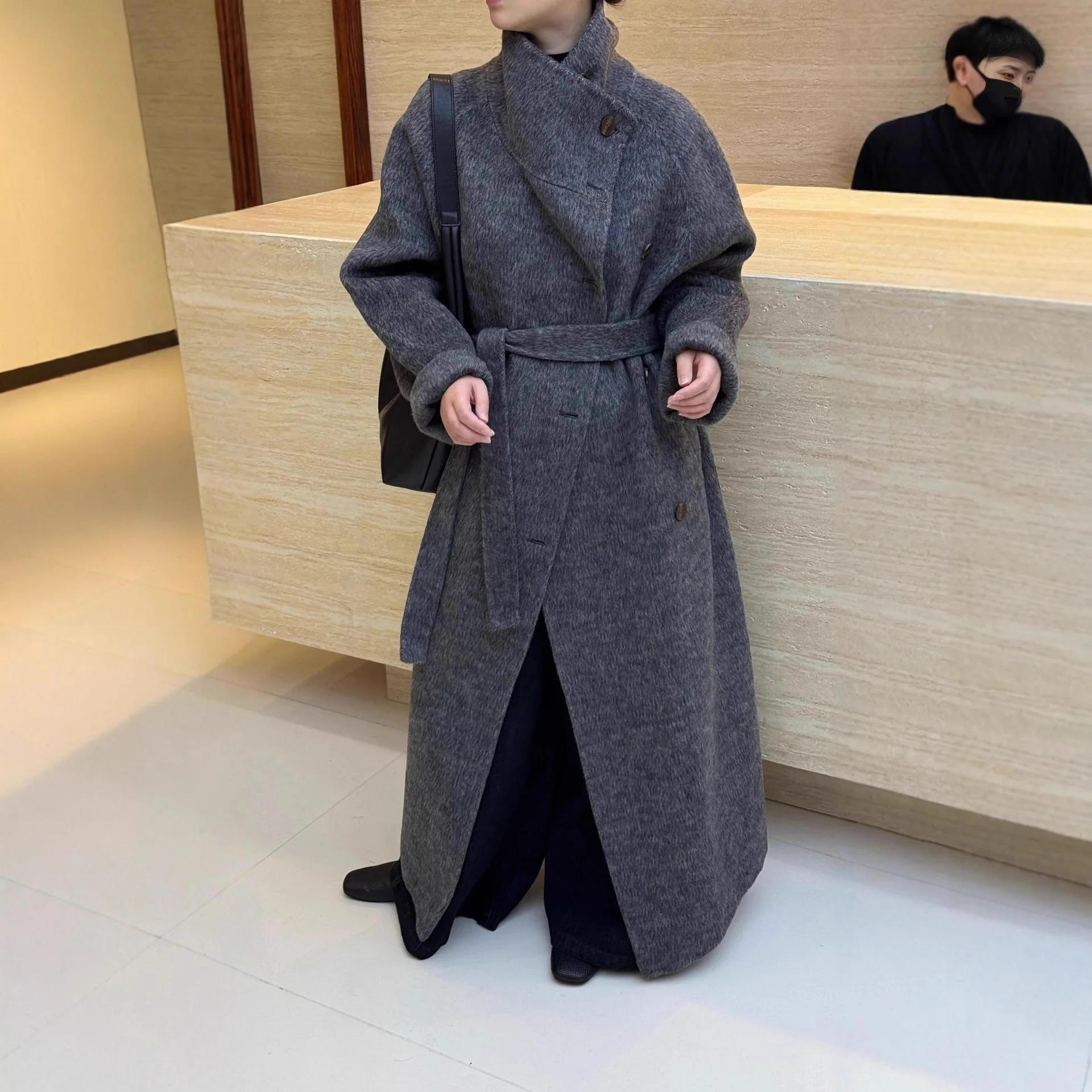 

Stand-up collar Belt Wool Fashion Double-Sided Cashmere Coat For Women In Autumn And Winter New Hepburn Style Woolen Long Coat